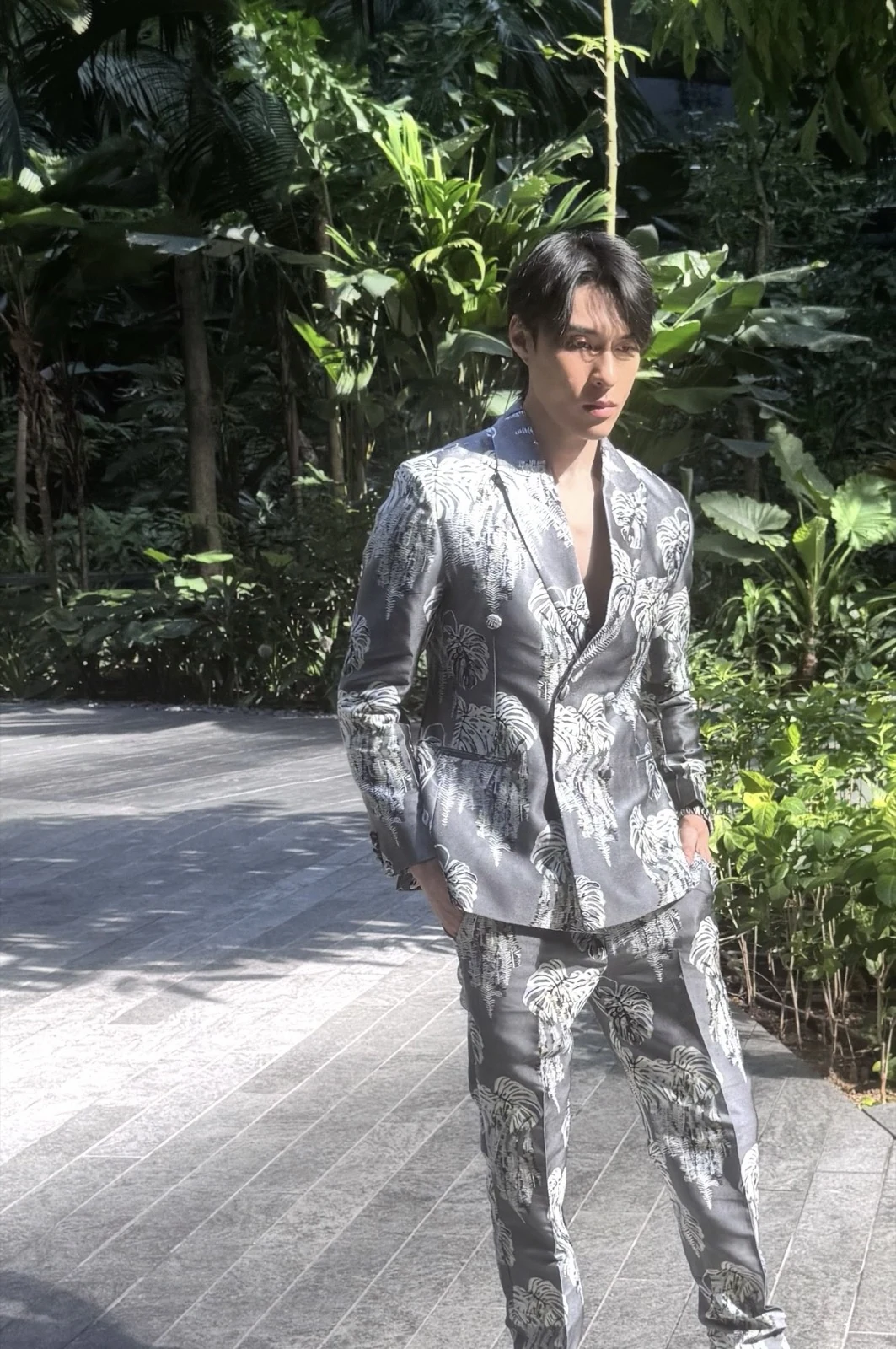 Grey and white floral jacquard suit