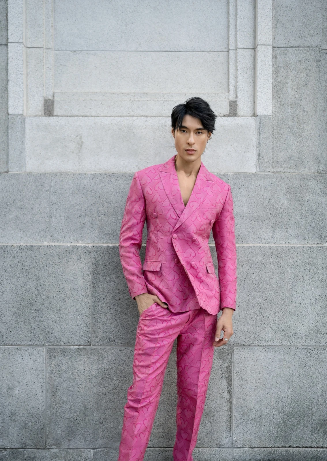 Pink heart-print jacquard double-breasted suit